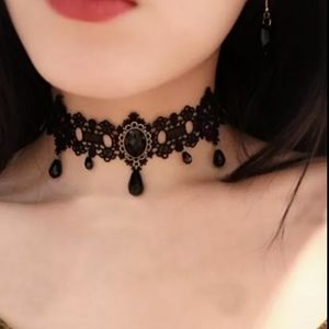 Necklace Choker Vintage Style Black Lace Choker
